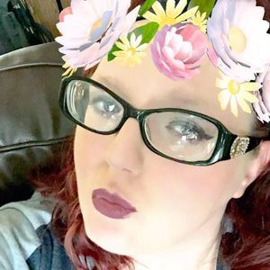 Meet your Posher, Catherine